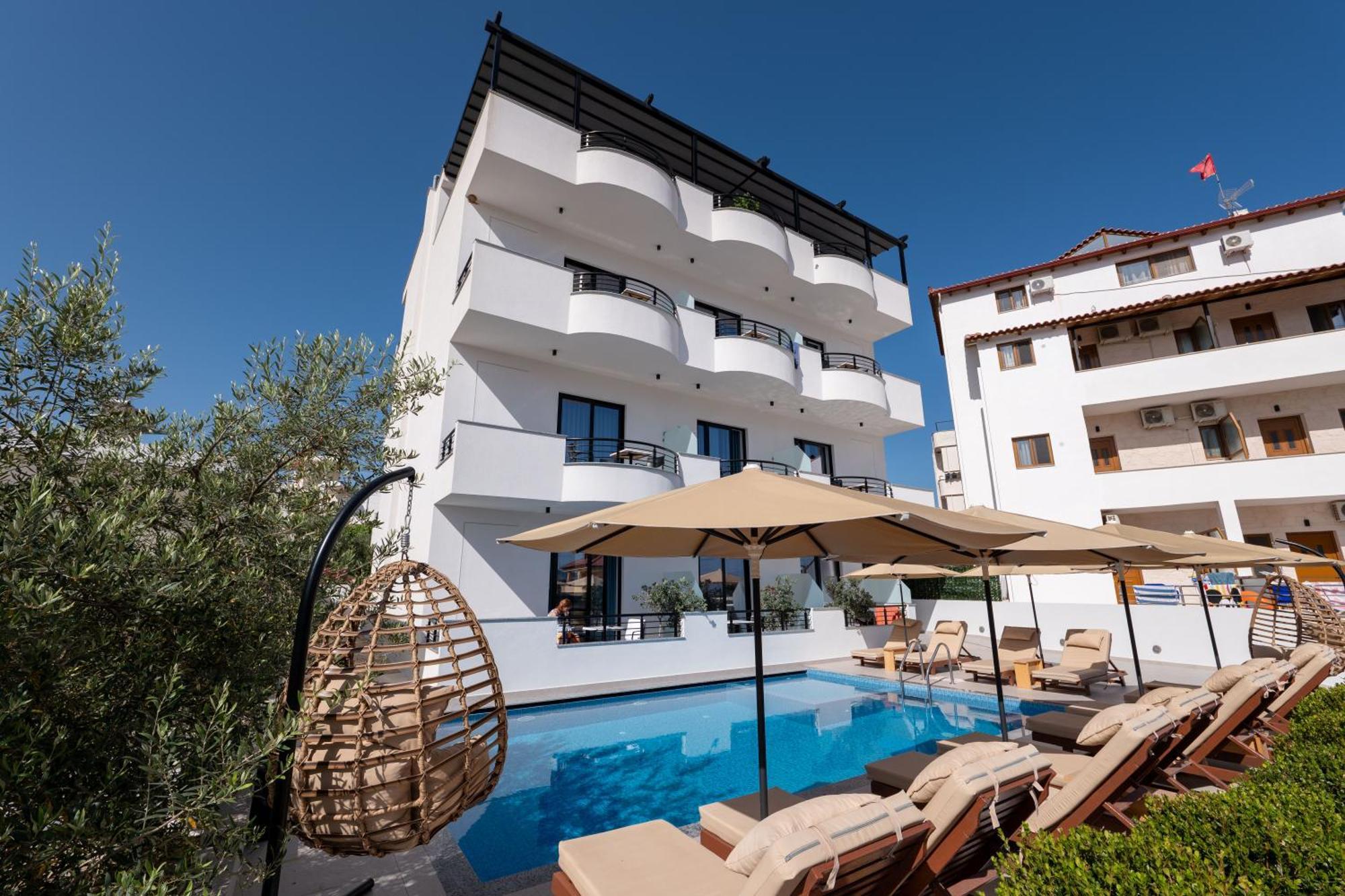 Monel Hotel Ксамил Экстерьер фото