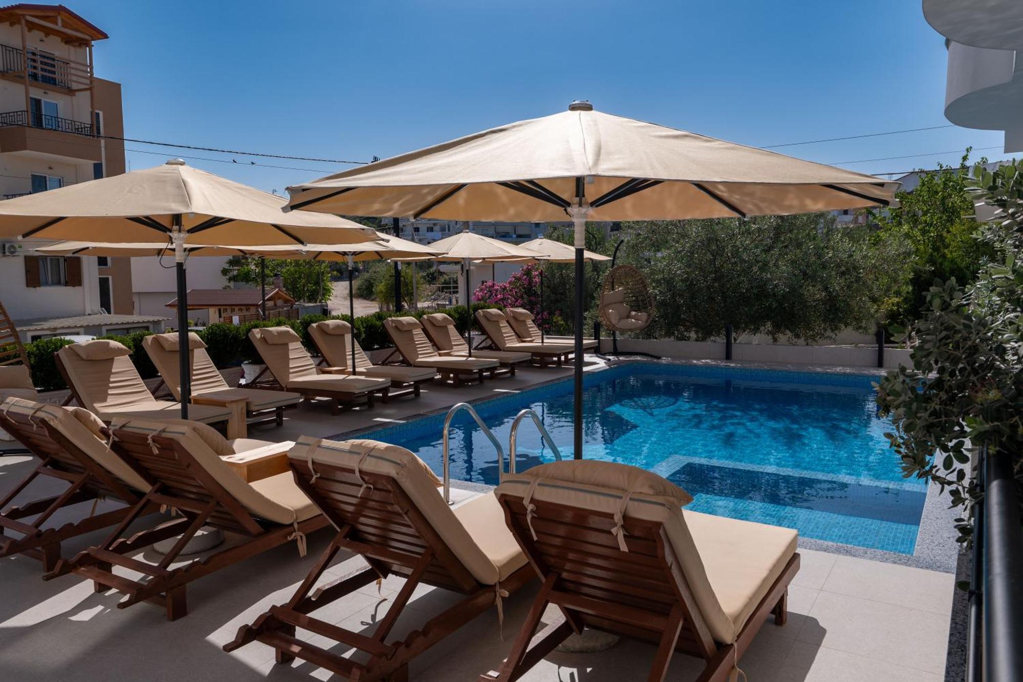 Monel Hotel Ксамил Экстерьер фото