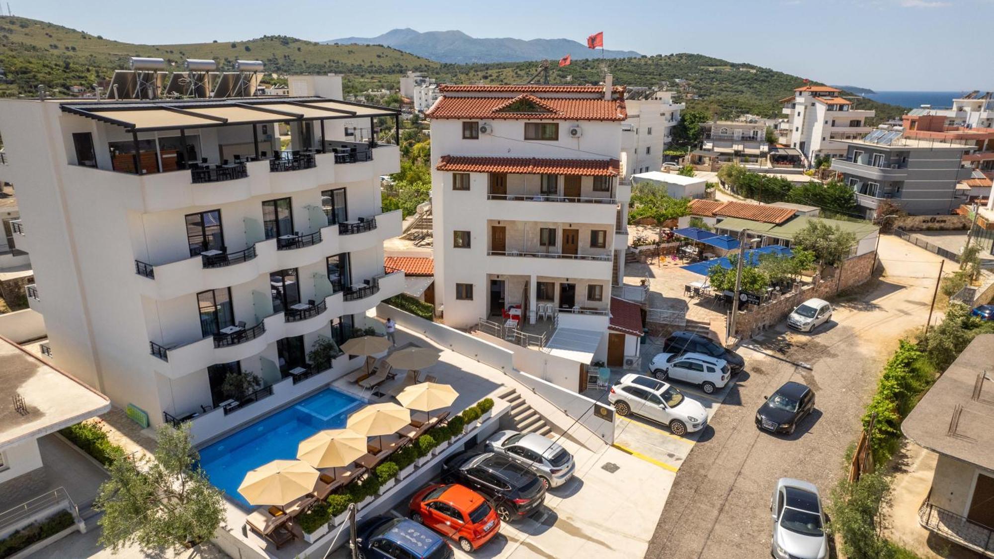 Monel Hotel Ксамил Экстерьер фото