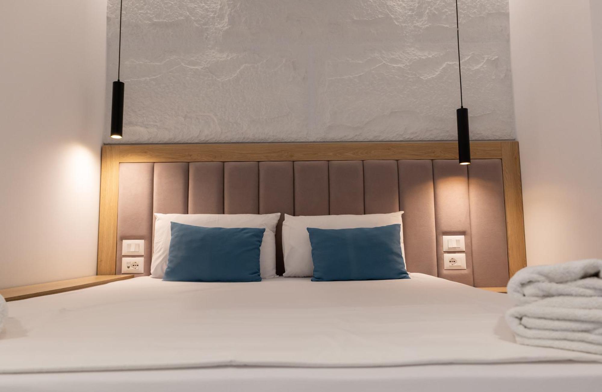 Monel Hotel Ксамил Экстерьер фото