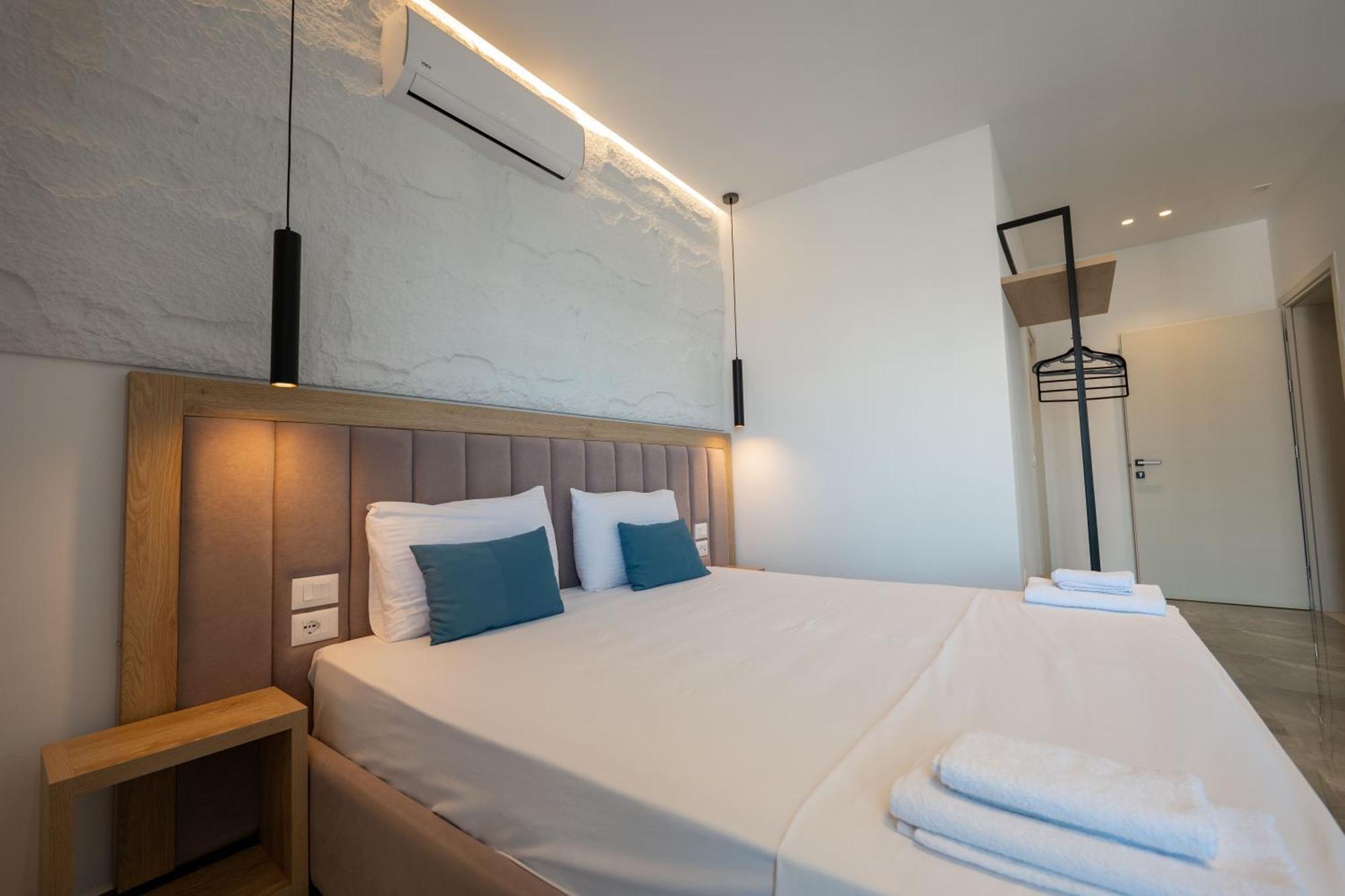 Monel Hotel Ксамил Экстерьер фото