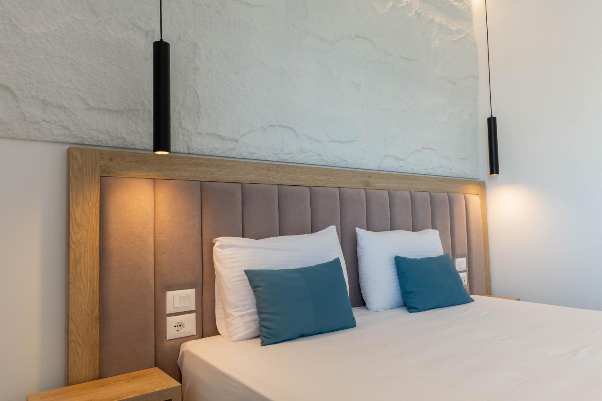 Monel Hotel Ксамил Экстерьер фото